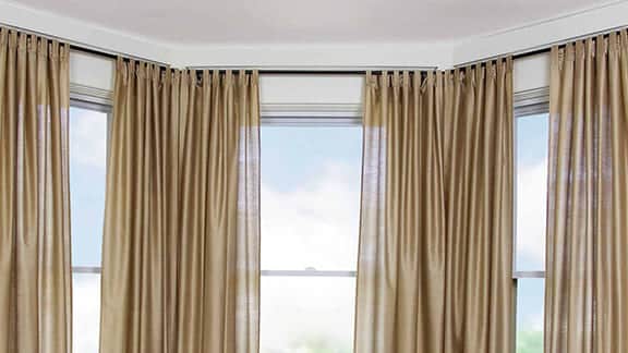 curtain bay windows